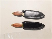 2 BOOT KNIVES WITH SHEATH