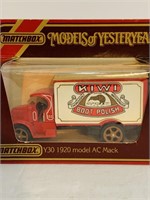 Matchbox Y30 1920 Model AC Mack