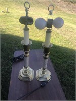Pair of lamps brass marble no shades