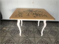 Beautiful floral side table  27” x 23” x 18”