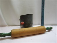 Green Handle Rolling Pin & Sifter