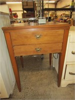 Sewing Machine & Cabinet - Pick up only