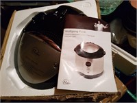 wolfgangPuck Electric Pressure Cooker/Stockpot NIB