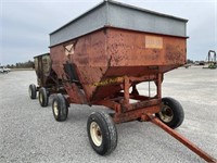 Grain King 200-bushel gravity wagon