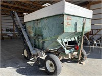 200-bushel gravity wagon w/Ficklin hydraulic