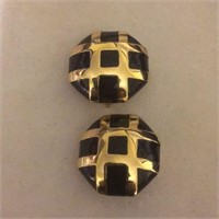 St.John classic Blk & gold clip on button earrings