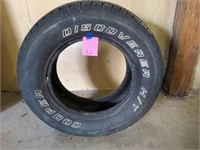 Used P225/70R15 Cooper tire