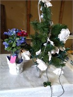 Christmas tree & flowers