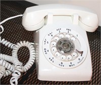 Vintage Old Style Rotary Dial Telephone Retro