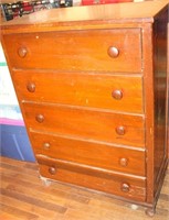 Bedroom Chest with Five Drawers