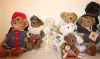 Lot of Boyds Bears in Plastic Tote