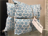 Pillows + $25 Gift Certificate - Finishing Touches