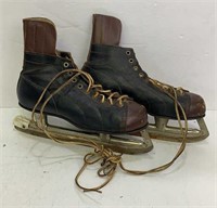 Vintage Ice Skates