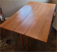 Pine Tapered Gated Legged Table