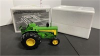 1/16 JD 830 Two-Cylinder Expo 2004 NIB