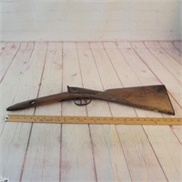 Vintage gun butt stock (unknown model)