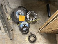 9" Grinding Wheels, Lug Tool