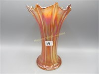 Nwood 8" mari. Thin Rib Vase