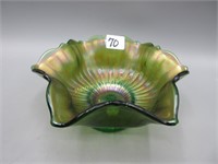 Fenton 6" green Stippled Rays sauce