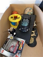 Cars & toys