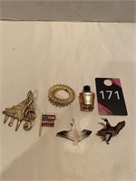 Pins & Mini Parfume