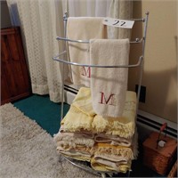Chrome Towel Rack, all Towels, Yellow