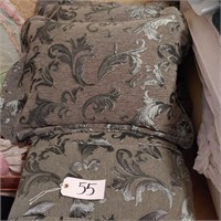 Bedspread, Pillows with Shams, Skirt