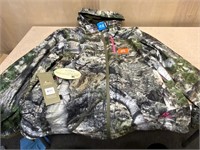 WOMANS HUNTING JACKETS