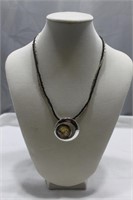 SILVER CIRCLE NECKLACE WITH INSERT