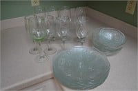 Box Lot of Glassware 20 +/- Pieces
