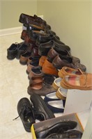 Lot of 17 Pairs of Mens Shoes some Allen Edmond