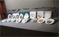 (12) Avon Christmas Plates Including (2)