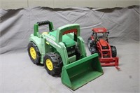 John Deere & Case IH Puma Toy Tractors