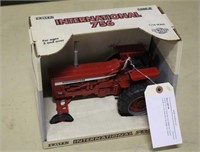 Ertl IH 756 1/16 Scale Die Cast Model Toy Tractor