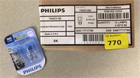 12 Philips 7443 bulbs