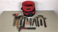 Tool bucket and tools