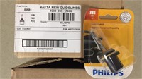 28 Philips 885 bulbs