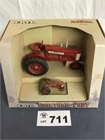ERTL Tractors Of the Past - Farmall 1/64 and 1/16