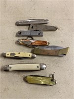 Seven miscellaneous pocket knives
