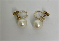 14k Gold and Pearl Screw back Earrings