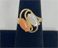 14k Gold Coral & Diamond Ring Size 6 1/4