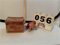 Irwin Mechanical crawling baby toy with original