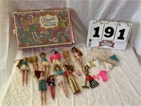 Vintage Dawn And her friends doll case with dolls