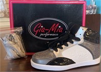 Gia-Mia Womens Flash Sneaker