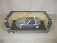 Hot Wheels 1/18 Die-Cast Ford Shelby Cobra