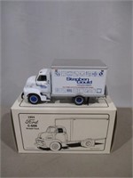 First Gear 1/34 1953 Ford C600 Stephen Gould