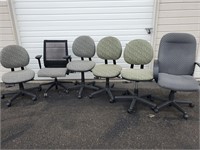 (6) Rolling Desk Chair's with Adjustable Height