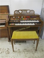 Kimball Synthase-Swinger Organ 1000 with Bench