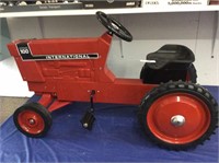 International Hydro 100 Pedal Tractor, 24th Annual