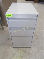 Metal Roiling 3 Drawer Cabinet